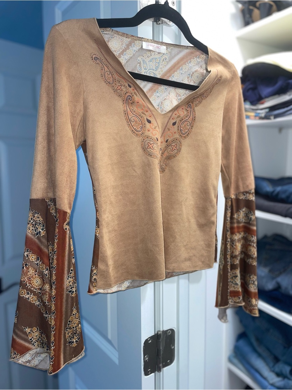 Women's vintage Y2K Suede boho fairy Bell Sleeve V-Neck Top with Paisley Accents - Picture 1 of 4